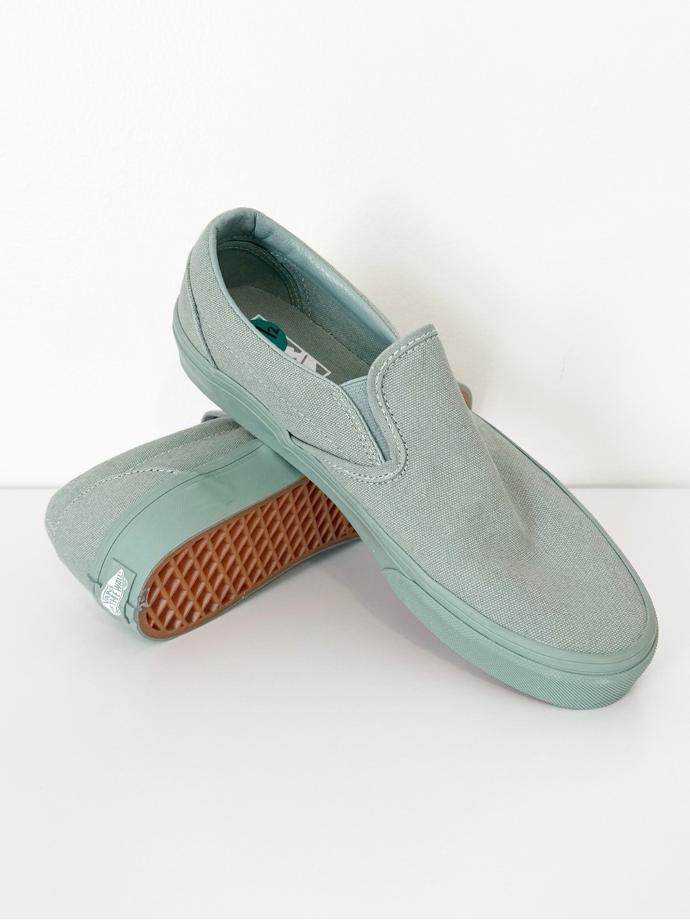 NWOT Vans Classic Slip-On Light Sage Green Canvas Sneakers Women 9 / Men 7.5